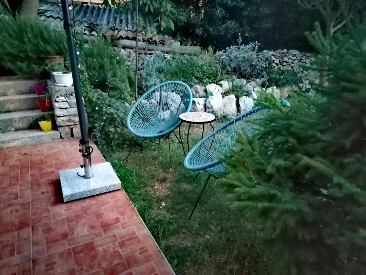 Apartamento Dairos Mali Lošinj Exterior foto